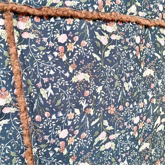 Farmhouse Teddy boho floral vest w prairie country peasant cabin vibe - Picture 11 of 12